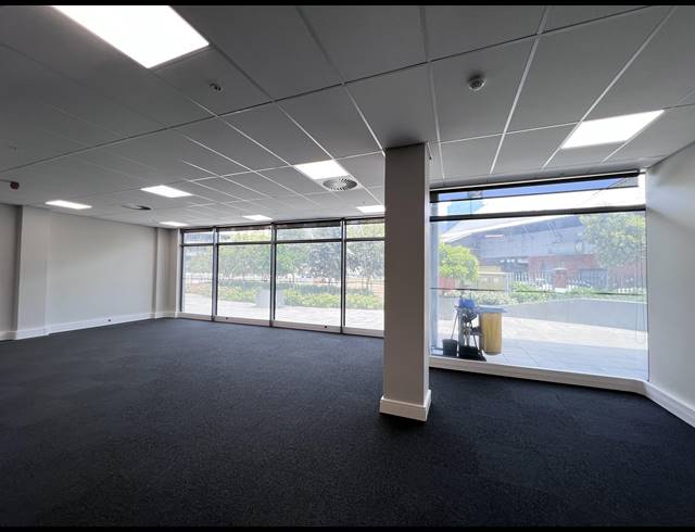 246M² OFFICE TO LET IN FORESHORE